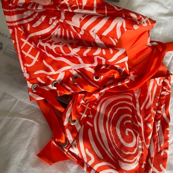 SHEIN Privé Allover Print
Grommet Lace Up Bustier Tube Top SIZE XS ORANGE & PINK - Picture 13 of 13